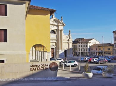 Vittorio Veneto, Loggia del Cenedese