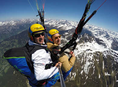 Paragleiten Montafon Gleitschirm Tandemflug online buchen