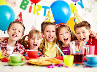 Kindergeburtstag bei Racing Car Benz