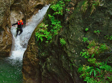 Canyoning Wild Jump
