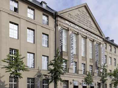 Ticket ohne Anstehen für das Museum für Fotografie Berlin