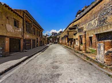 Tour zu den Ruinen von Herculaneum mit Transport