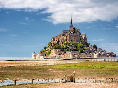 2-tägiger Ausflug zum Mont Saint-Michel, zu den Schlössern des Loiretals und Weinprobe ab Paris