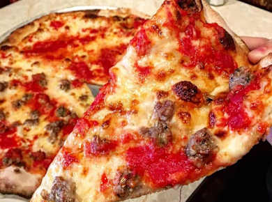 Pizza-, Bier- und Geschichtstour