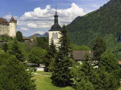 Gruyères-Schokoladen- und Käsetour ab Lausanne mit Golden Pass-Zugfahrt