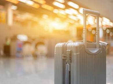 Full-day luggage storage in Rome
