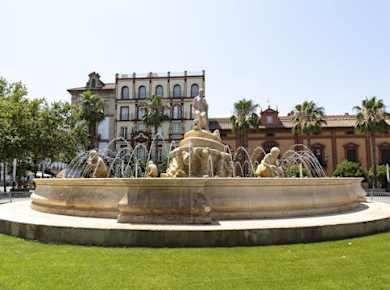 Sevilla-Besuch by Bravo