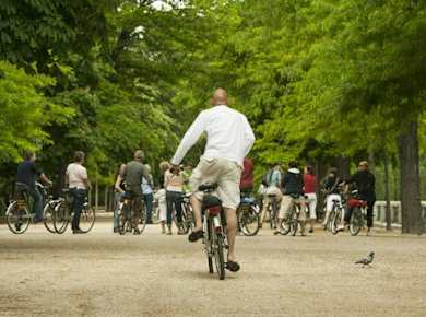 Gymkhana-Radtour im Retiro-Park von Madrid