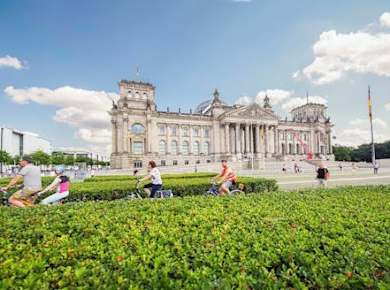 Berlin's highlights bike tour