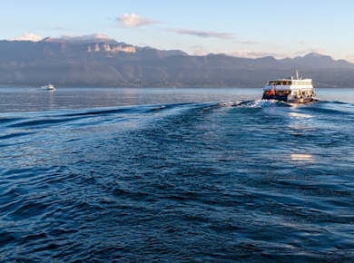 Bootsfahrt zwischen Lausanne und Evian