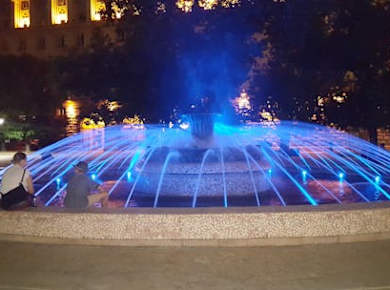 Private Sofia night tour with Bulgarian folklore show and dinner