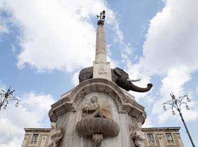 Guided walking tour of Catania