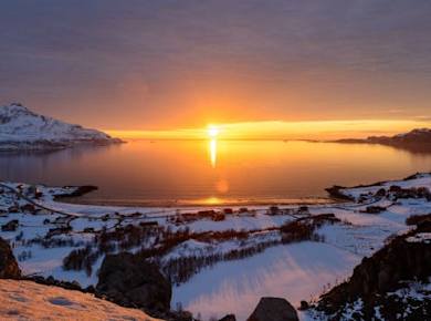 Wintertour durch den Kvaløya-Fjord