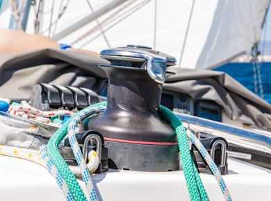 Yacht Charter Day