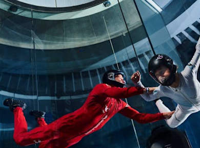 iFLY Westchester Indoor-Fallschirmspringen