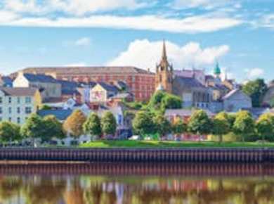 Bewundern Sie die Highlights von Derry oder Londonderry auf einer selbstgeführten Audiotour