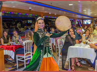 Istanbul Dinner-Kreuzfahrt mit türkischer Nachtshow