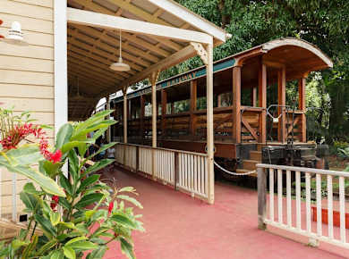 fareharbor-luau_kalamaku|235783-485742