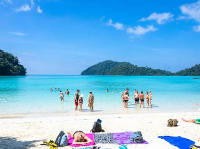 Surin Islands Snorkelling Tour by Speedboat