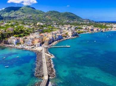 Bootstour nach Ischia und Procida ab Neapel