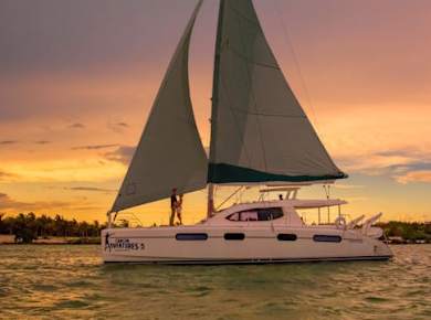Riviera Maya Segeltour bei Sonnenuntergang
