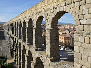 Geführte Tour durch Segovia ab Madrid mit Mittagessen-Option