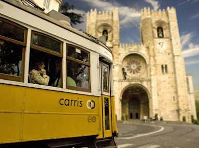 Private Tuk-Tuk-Tour durch die Hügel und Parks von Lissabon