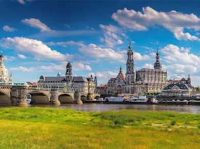 Escape Tour Selbstgeführte, interaktive Stadtherausforderung in Dresden