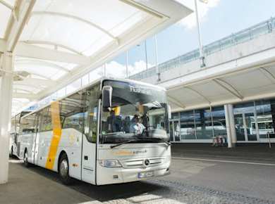 Lufthansa Airport Express Bus von und nach München Innenstadt