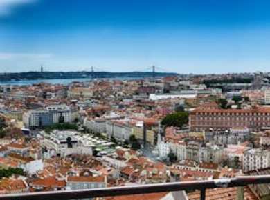 Tuk-Tuk-Tour durch Lissabon mit Fado und Essensverkostung