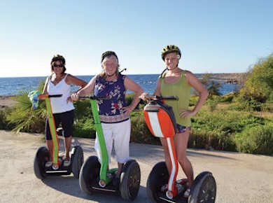 Paphos E-Stehroller Kleingruppentour mit Transfer