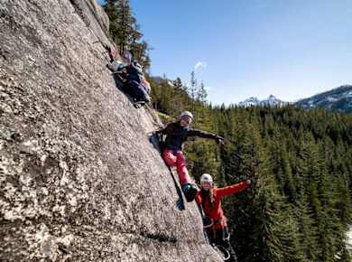 Squamish-Klettersteig inklusive Sea-to-Sky-Gondelticket