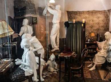 Führung durch Schindlers Fabrikmuseum
