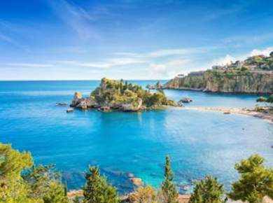 Taormina and Giardini Naxos boat excursion with an aperitif