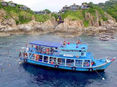 Nachmittags Bootstour nach Koh Nang Yuan und Koh Tao mit Mittagessen