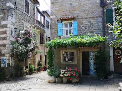 Istrische Bergdörfer Tour mit Verkostung lokaler Spezialitäten