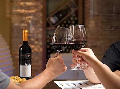 Führung durch das Weingut Douloufakis mit Weinprobe der eigenen Weine