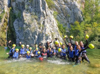 Grundlegendes Canyoning-Abenteuer am Fluss Cetina