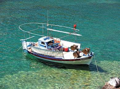 Semi-Private Kaiki Cruise around Antiparos & Despotiko with Lunch