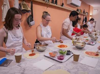 Kochkurs in Florenz: Pizza und Eis zubereiten
