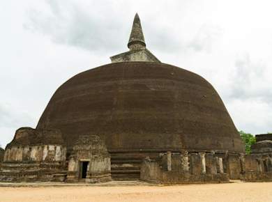 Ancient Polonnaruwa Morning Tour from the East Coast