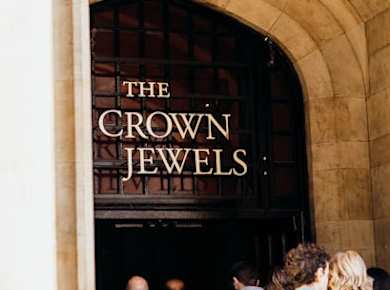 Führung durch den Tower of London mit Themse-Kreuzfahrt