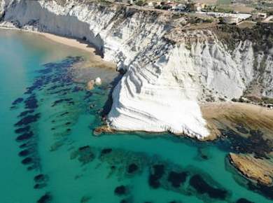 Halbtägige Schlauchboottour von San Leone zur Scala Dei Turchi