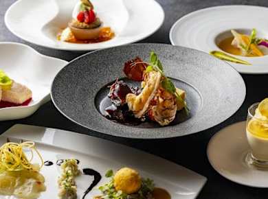 Seasonal Dinner Premium Course at Grillogy Bar & Grill