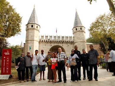 Geführte Bus- und Kreuzfahrt-Tour durch die Kontinente Europa und Asien in Istanbul