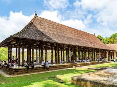 Kandy Day Tour with Temple of the Tooth Relic