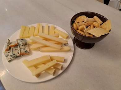 Bilbao: Kulinarische Tour mit Pintxos und Getränken mit einem Einheimischen
