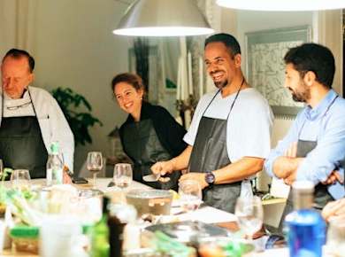 Mediterraner Kochkurs, Tapas-Verkostung und Abendessen