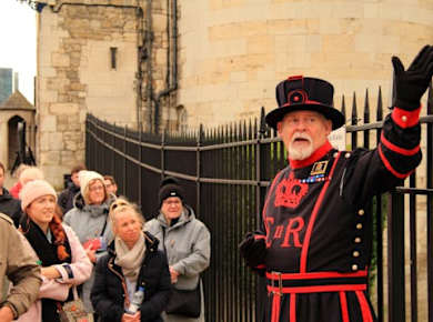 Tower of London and Private Audience with Beefeater