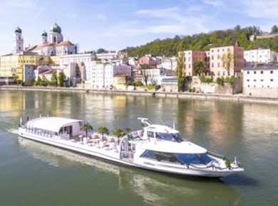 Drei-Flüsse-Sightseeing-Schiffstour in Passau